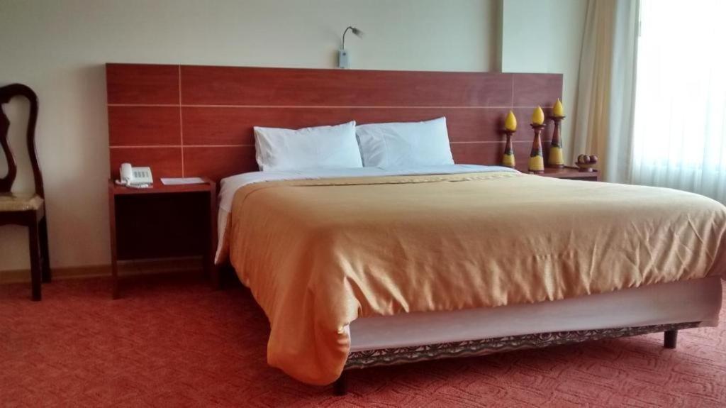Tulcán Hotel Flor De Los Andes מראה חיצוני תמונה