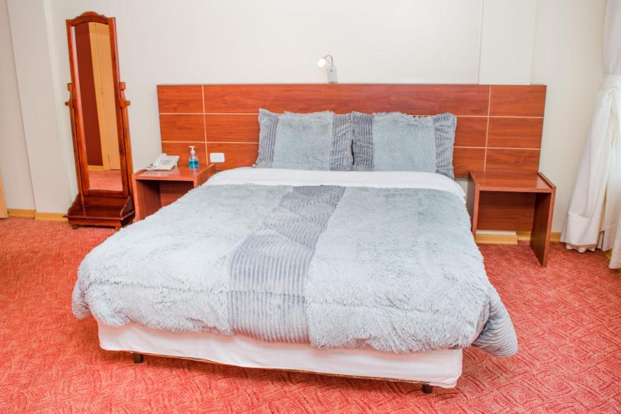 Tulcán Hotel Flor De Los Andes מראה חיצוני תמונה