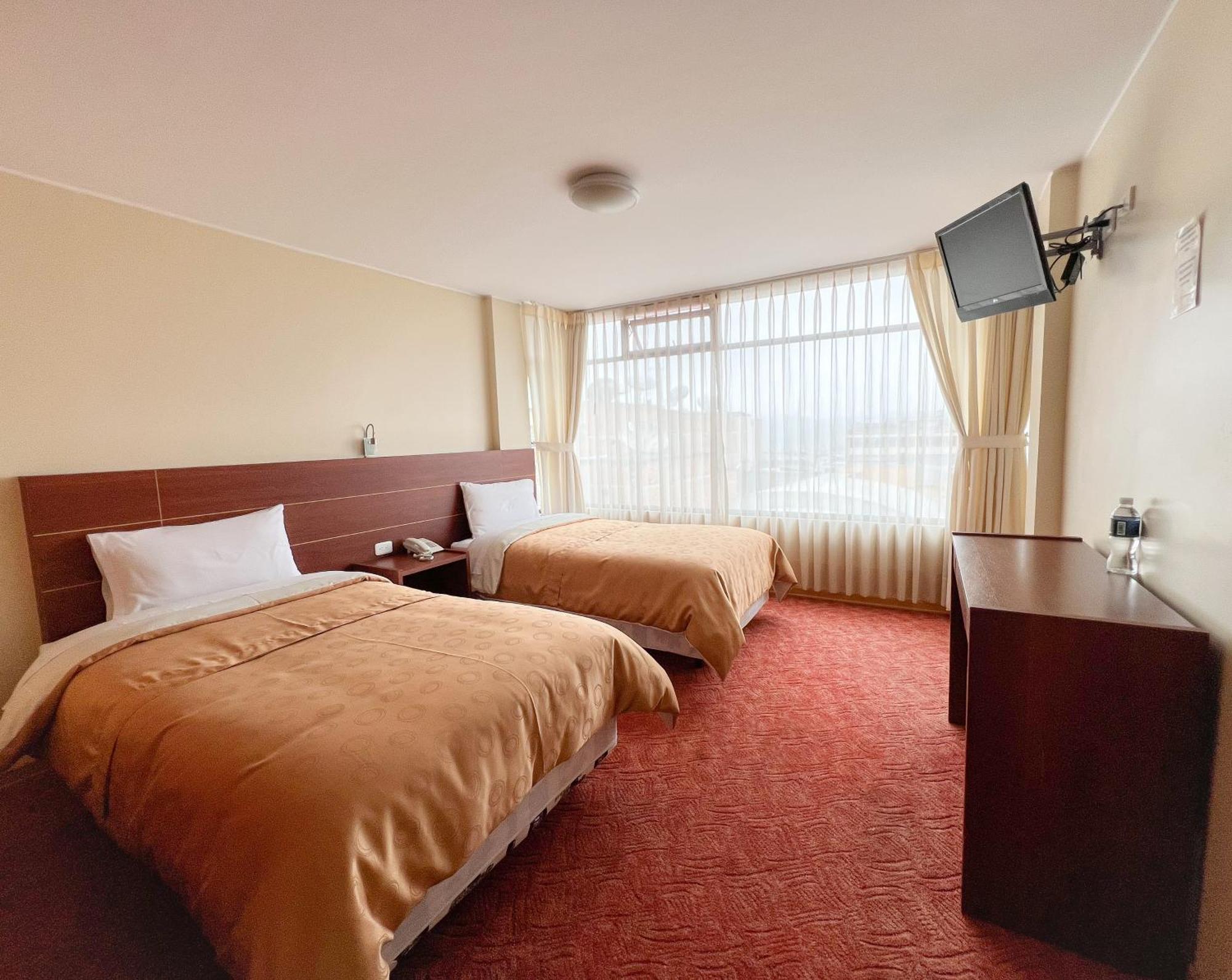Tulcán Hotel Flor De Los Andes מראה חיצוני תמונה