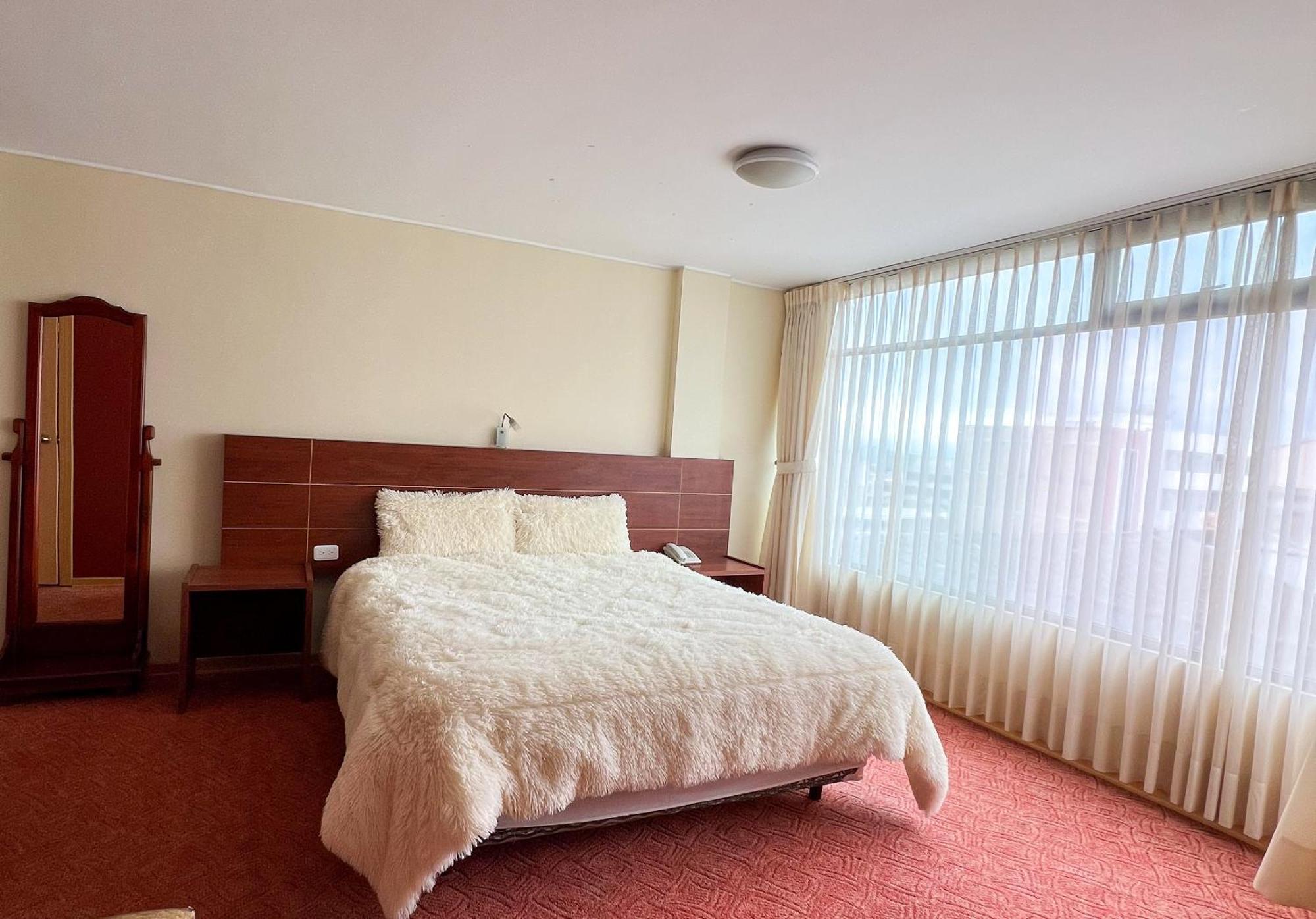 Tulcán Hotel Flor De Los Andes מראה חיצוני תמונה